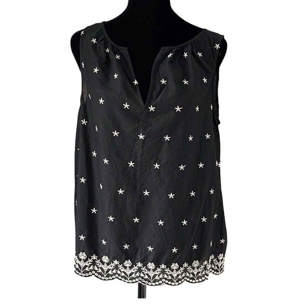 GAP Women Black Sleeveless‎ Embroidered Star Top Size Small